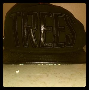 A "trees" snapback